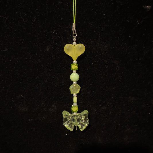 green heart and bow phonecharm