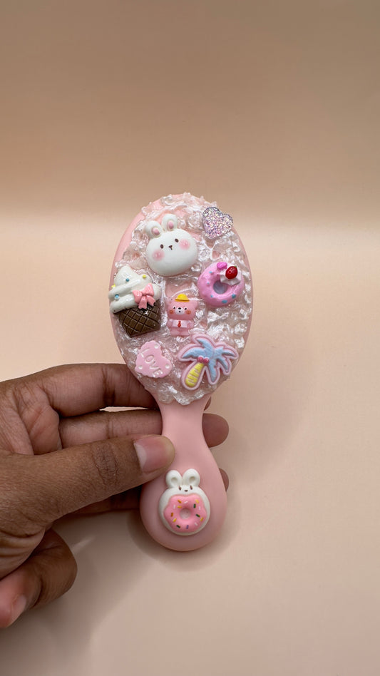 Decoden Hair Brush - Pink Snowfall