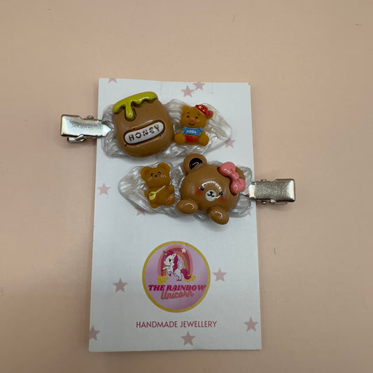 Honey bear clips